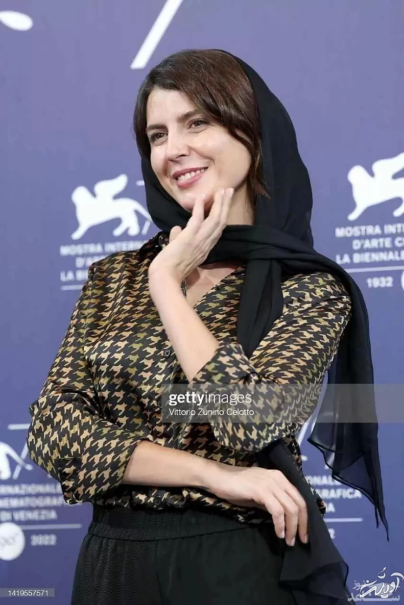 استایل کژوال و شیک لیلا حاتمی در فوتوکال داوران جشنواره ونیز